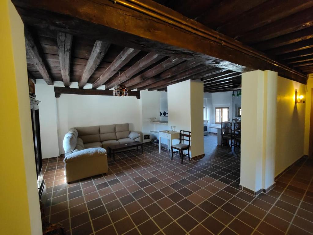 Una Experiencia Diferente